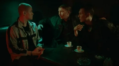 Путешествие на солнце и обратно (2025)