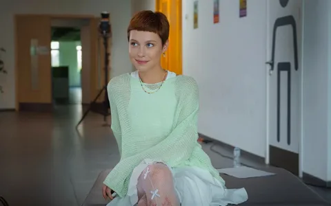 16 лет и 9 месяцев онлайн